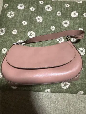 핑크 숄더백