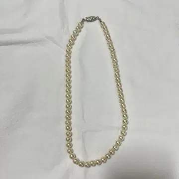 진주 목걸이
