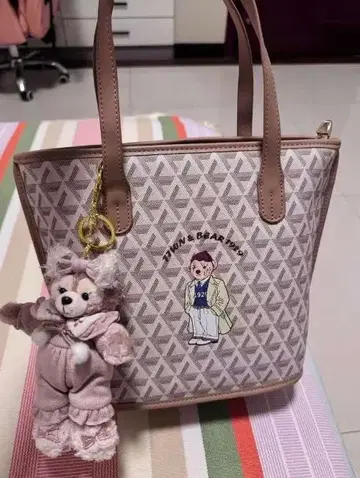 마더백 핑크 기하학 무늬