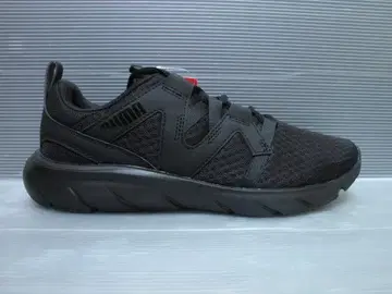 새상품 PUMA 25.5cm