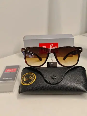 Ray-Ban 기무라 타쿠야 착용 모델 WAYFARER 브라운