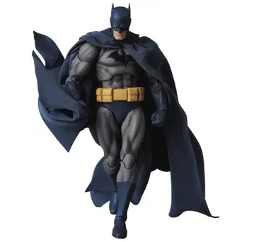 MAFEX 마펙스 No.105 BATMAN HUSH 배트맨