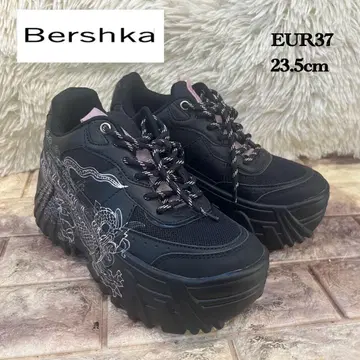 새상품 Bershka 드래곤 통굽 플랫폼 스니커즈 23.5cm