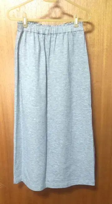 Manna 그레이 롱 스커트