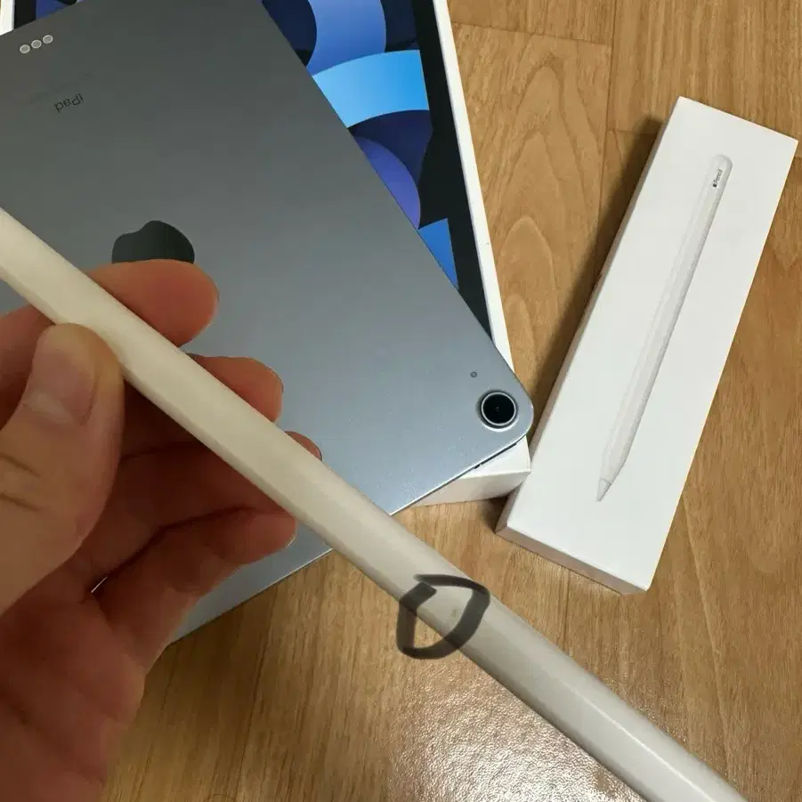 iPad Air4 64GB Apple Pencil2 セット Amazon.co.jp: iPad専用タッチペン、磁気ワイヤレス充電付き