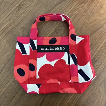 [새상품] marimekko 토트백 빨간색