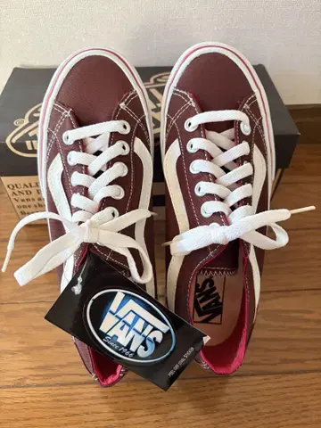 VANS 스니커즈