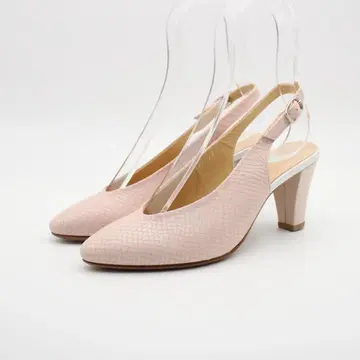 28 새상품 트루사르디 천연 가죽 백 벨트 펌프스 (23cm)