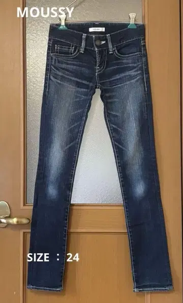 [새상품급] MOUSSY 데미지 스키니 데님 24