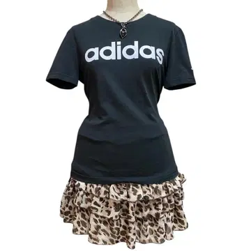 Y2K adidas 피치T 로고T 헤이세이 갸루 놈코어 블랙