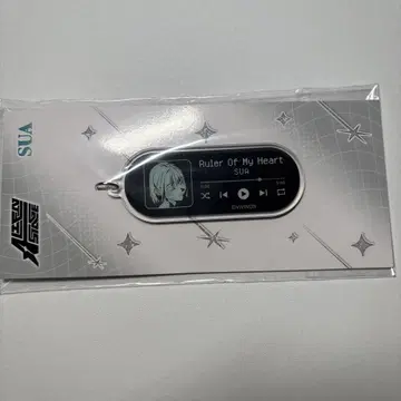 에이리언 스테이지 음악 플레이어풍 아크릴 키링 스아