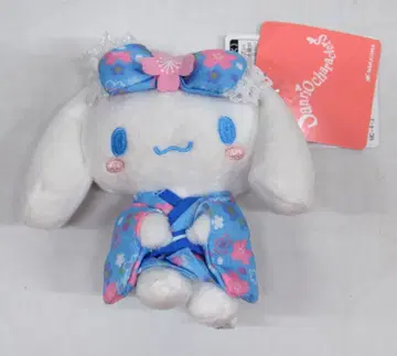 산리오 시나모롤 벚꽃 기모노 마스코트 홀더 2023년