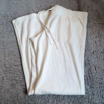 쥬시 꾸뛰르 파일 원단 팬츠 XL 화이트