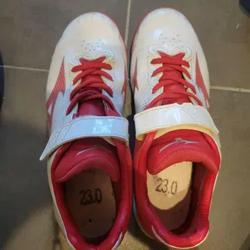Mizuno 스파이크 슈즈 23.0 화이트/레드