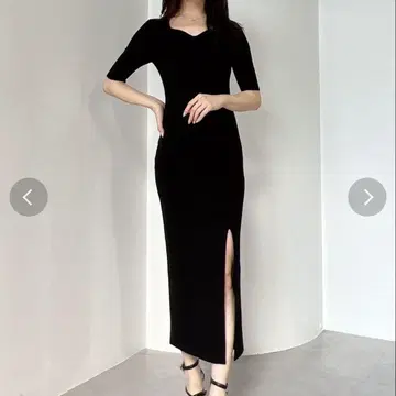새상품 리젝시 하트넥 타이트 니트 원피스 블랙