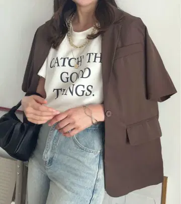 브라운 반팔 테일러드 재킷