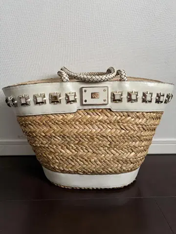ANYA HINDMARCH 천연 가죽 바스켓백 토트백 스터드 장식
