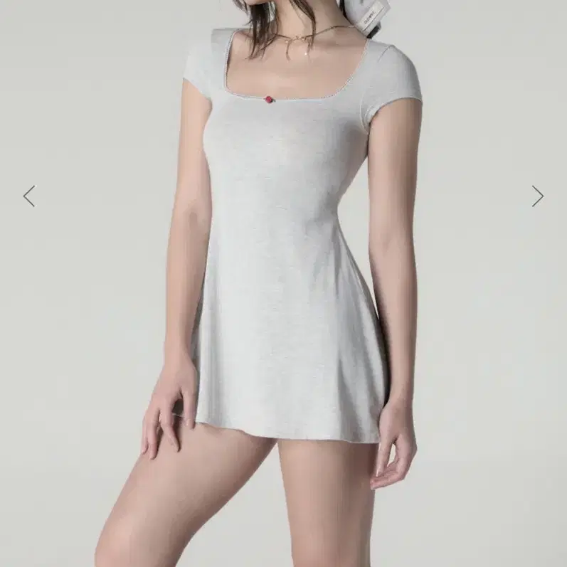 GLOWNY ♥ ROSY SCOOP MINI DRESS /追跡付 ROSY SCOOP MINI DRESS (IVORY SHELL) - GLOWNY
