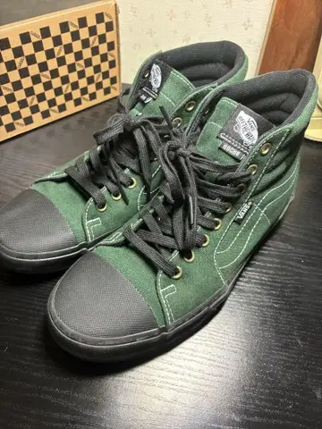 Vans 다크 그린 하이컷 스니커즈