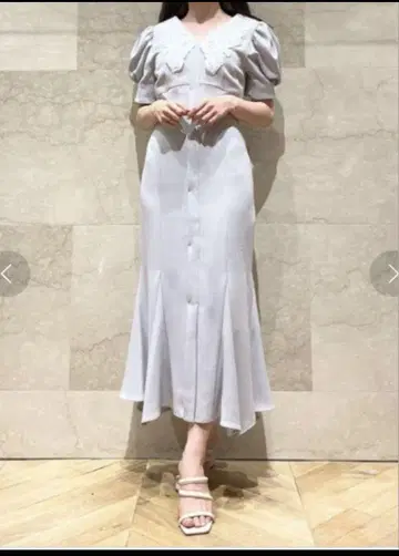 [새상품급] SNIDEL 자수 카라 머메이드 원피스