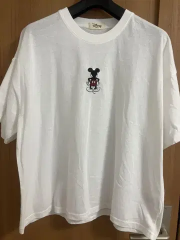 미사용 새상품 Disney 심플 미키마우스 T셔츠 화이트 LL 사이즈