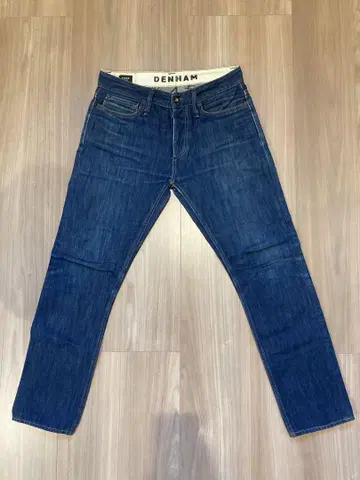 DENHAM RAZOR 다크 블루 슬림 핏 데님