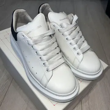 [컨디션 최상] Alexander McQueen 스니커즈 화이트/블랙