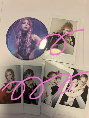 JILUKA Sena 님 캔뱃지와 폴라로이드