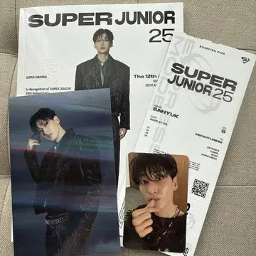 SUPER JUNIOR 25 Photobook ver.