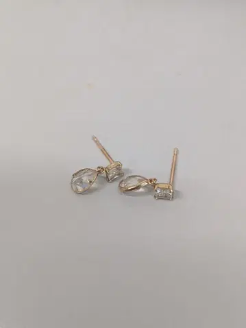 k10 귀걸이 총중량 0.5