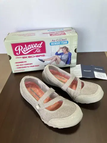 SKECHERS 여성용 Relaxed Fit 25cm