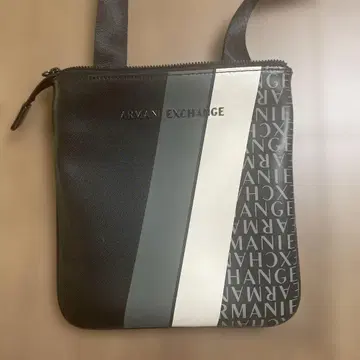 ARMANI EXCHANGE 스트라이프 백