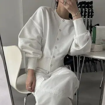 willfully short cropped 2way sweat 미사용 택