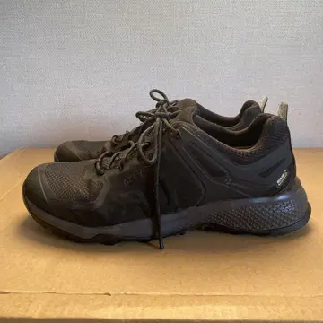KEEN EXPLORE WP BLACK 28cm