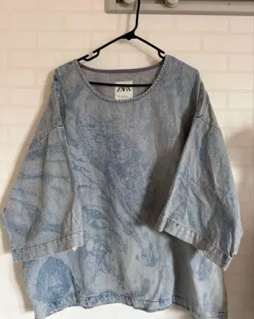 ZARA 데님풍 오버사이즈 티셔츠