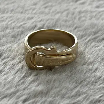 Ferragamo 페라가모 스카프링 간치니 로고 골드