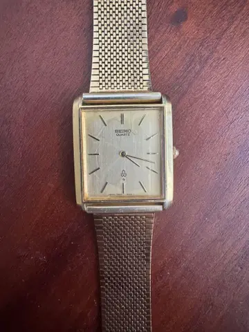 SEIKO 쿼츠 손목시계 스퀘어 골드 메쉬