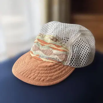 Patagonia 덕빌 캡
