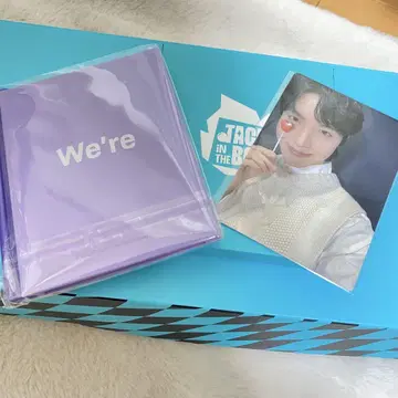 MERCH BOX #13 BTS J-HOPE 호비 트레이딩 카드