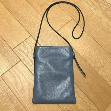 BARNEYS NEW YORK 숄더백 아이슬란드 블루