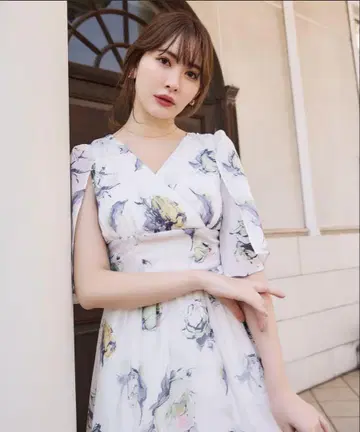미사용 새상품 Herlipto Rose Bouquet Dress M