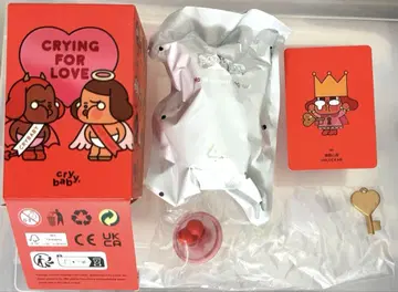CRYBABY Crying For Love POPMART 크라이베이비