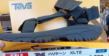 기간 한정 새상품 테바 Teva 허리케인 XLT2 블랙 샌들 27cm