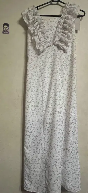 프릴 꽃무늬 롱 원피스