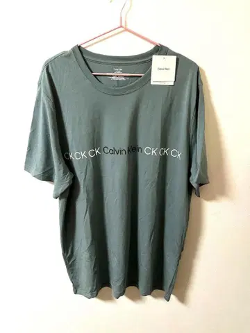 Calvin Klein 티셔츠 XL