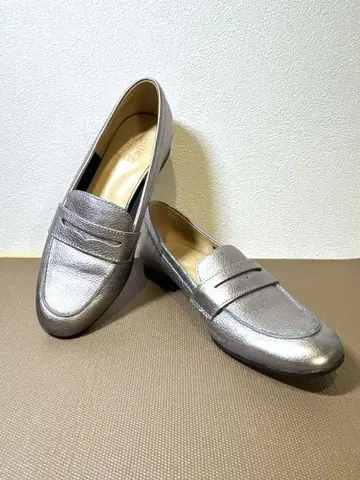 나추라라이저 실버 로퍼 23.5cm