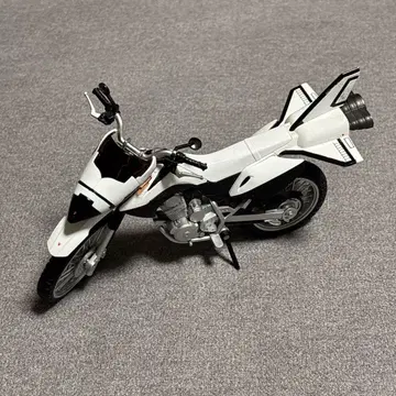 S.H.Figuarts 머신 맛시글러 가면라이더 포제 피규어