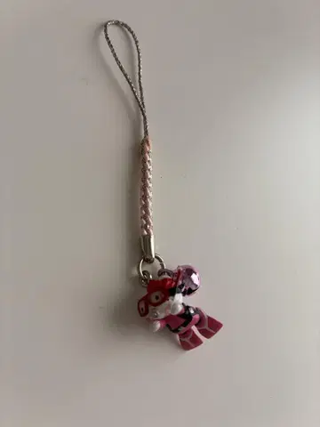 고토치 키티 스트랩 이즈 한정