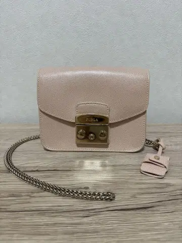 훌라 메트로폴리스 숄더백