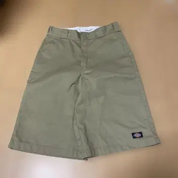 Dickies 루즈핏 숏팬츠 베이지 사이즈 30